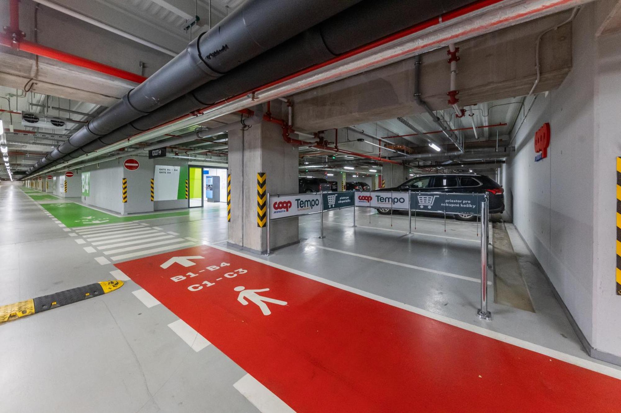 Nfs - Narodny Futbalovy Stadion - Apartman Братислава Екстер'єр фото